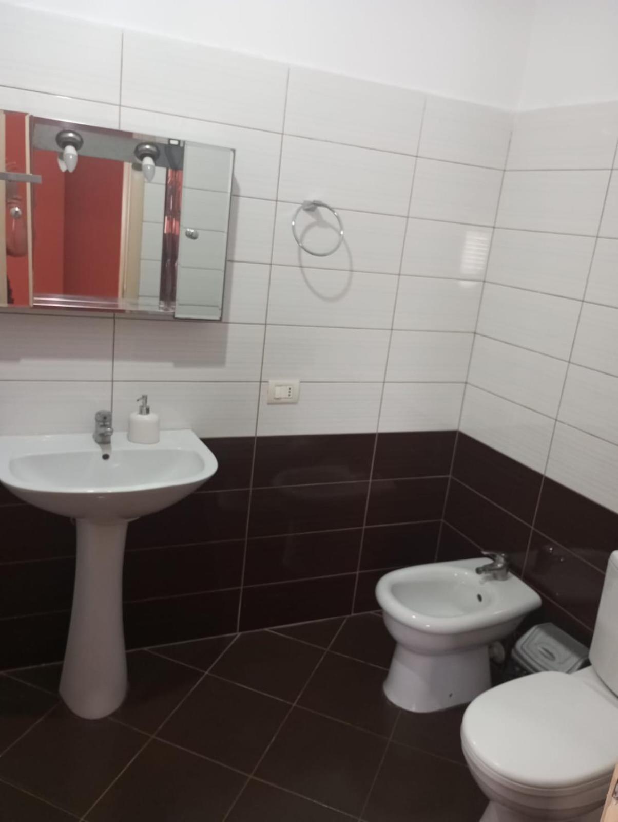 Maksimilian Apartament Durrës Esterno foto