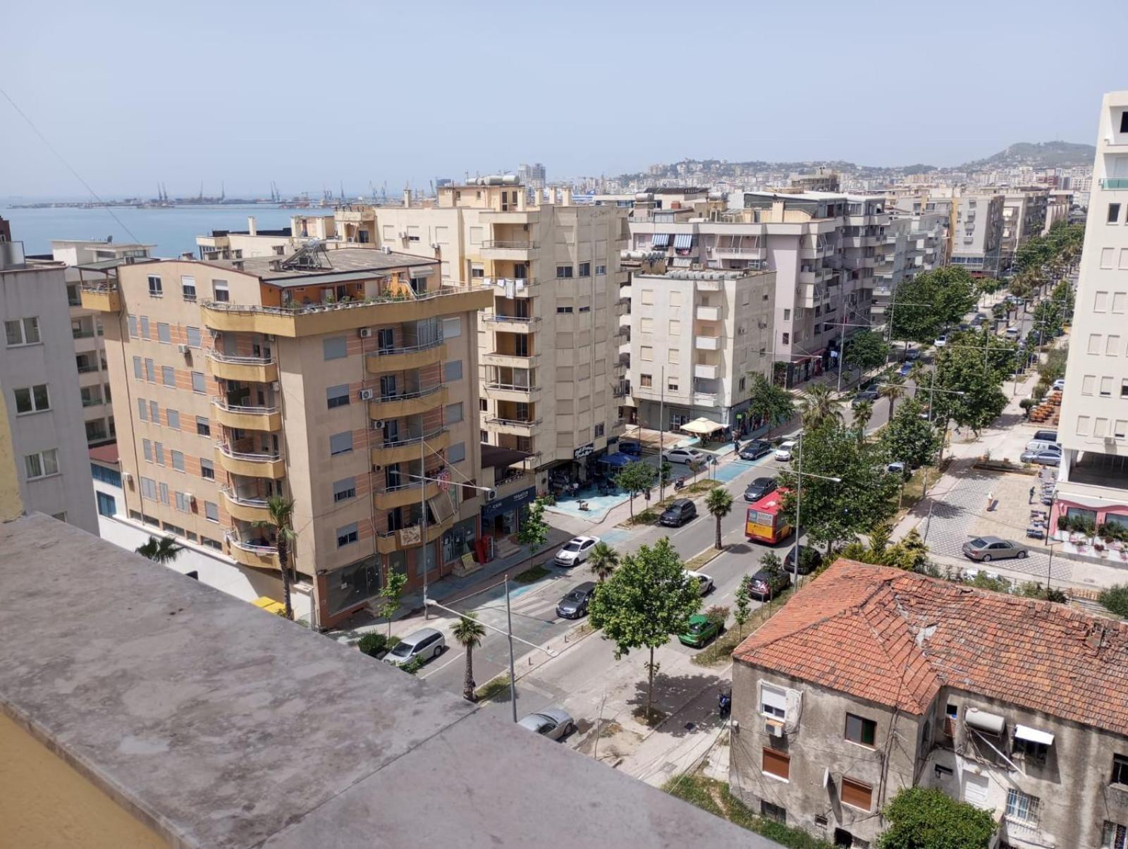 Maksimilian Apartament Durrës Esterno foto